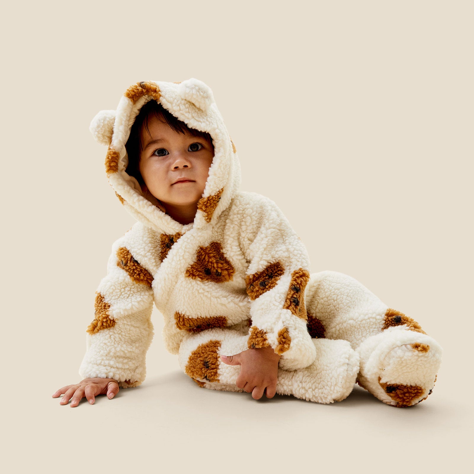 BEAR-SHERPA-PRAMSUIT_3592