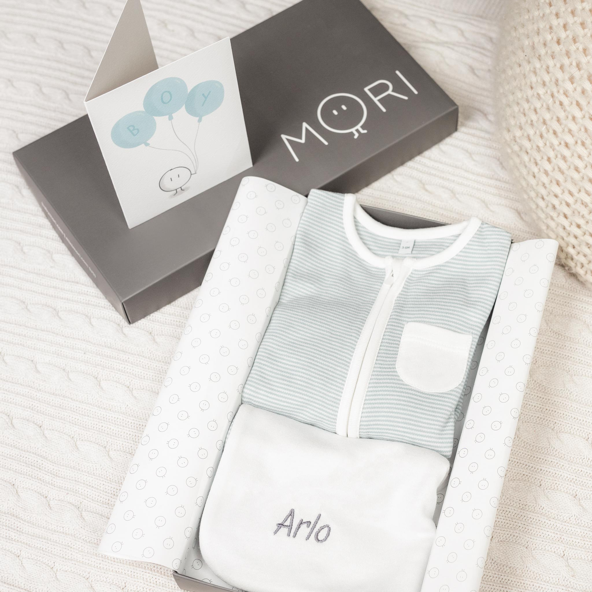 MORI_gifting_images_comforter_sleepsuit_retouched_low