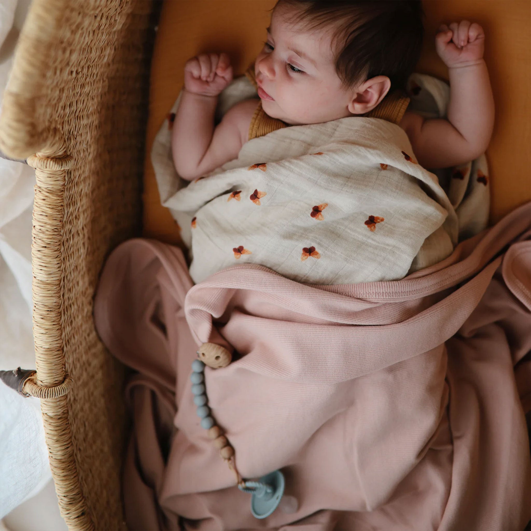 baby_shoot-48_1410x_46bce15e-53fc-4d86-af2d-b7c809ad4f0b